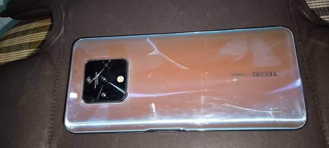 iPad 8 generation hai touch change karvana hoga 128 GB hai gaming iPad