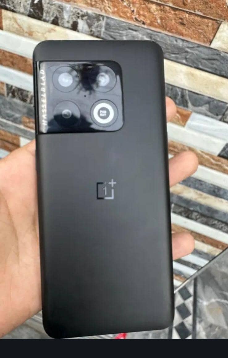 One Plus 10 Pro 0