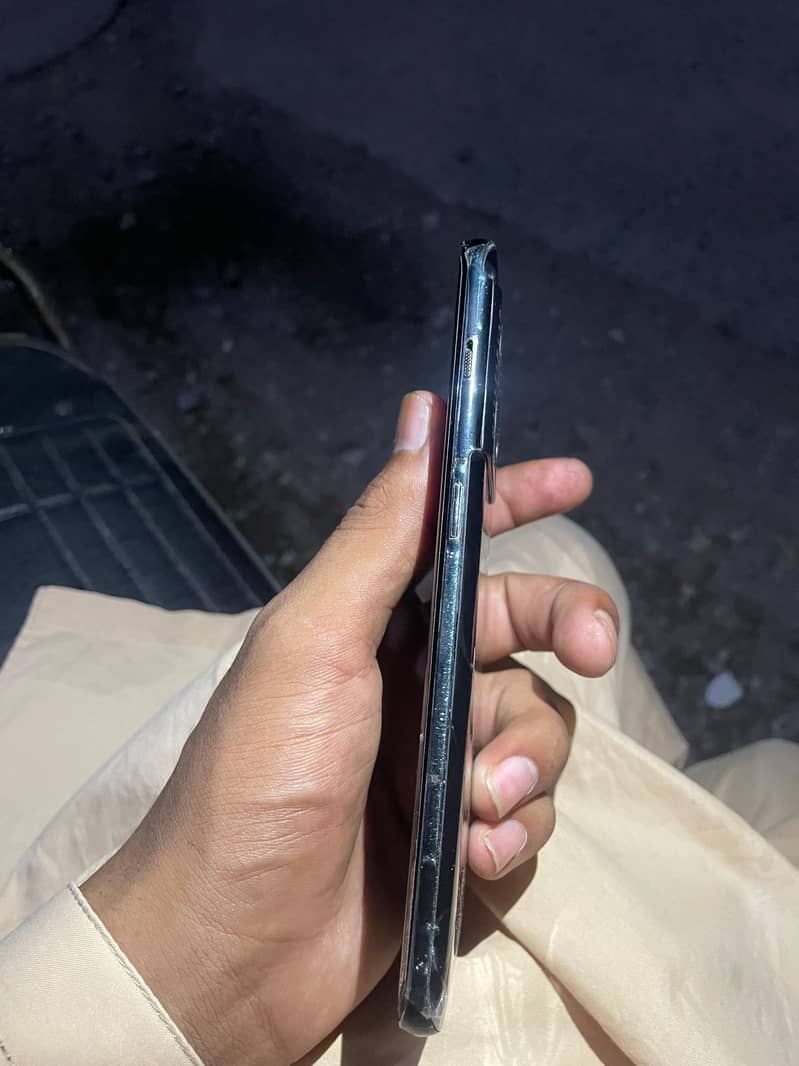 One Plus 10 Pro 3