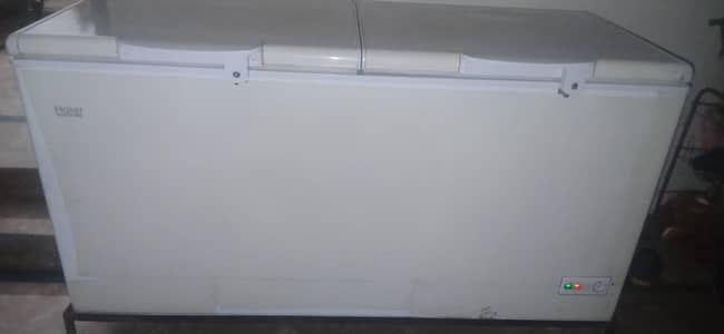 Used Freezer for Sale – Excellent Condition