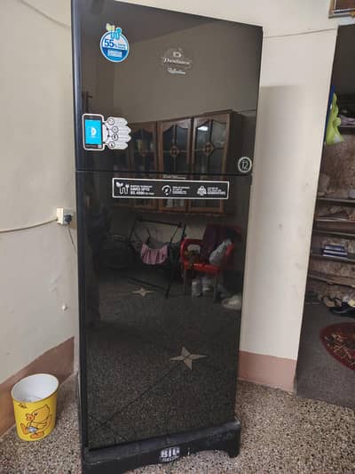 Dawlance larg size black inverter  10/10