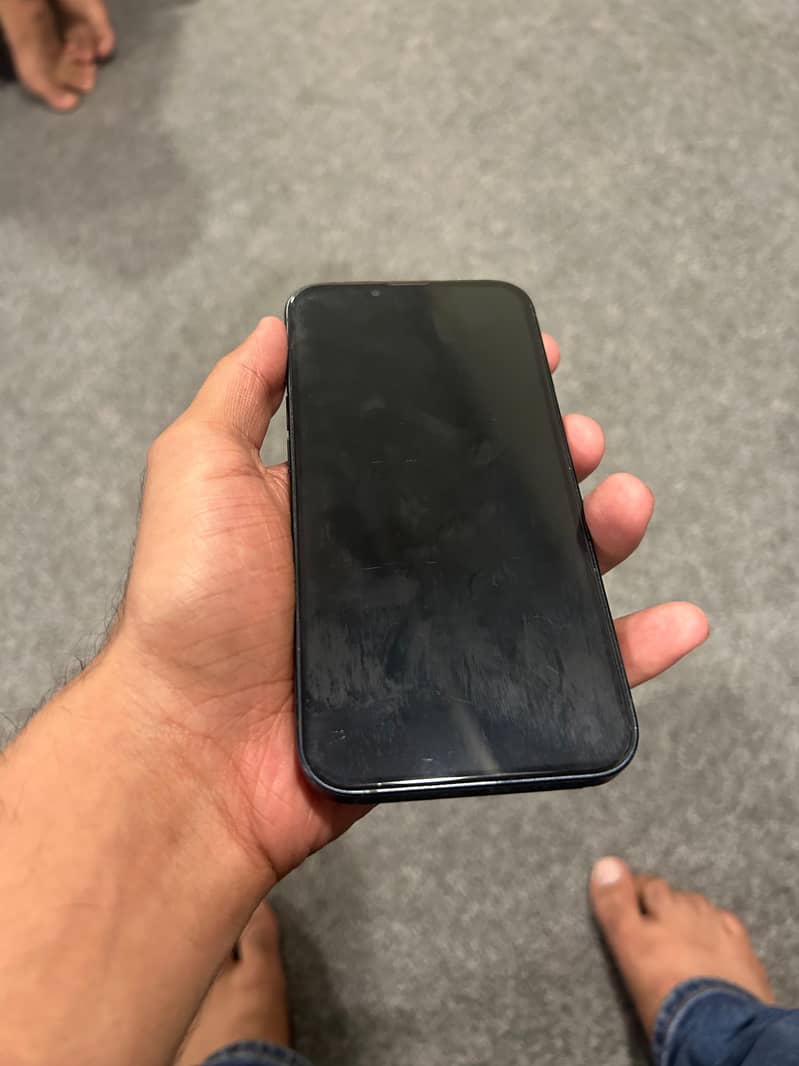 Apple iPhone 13 1