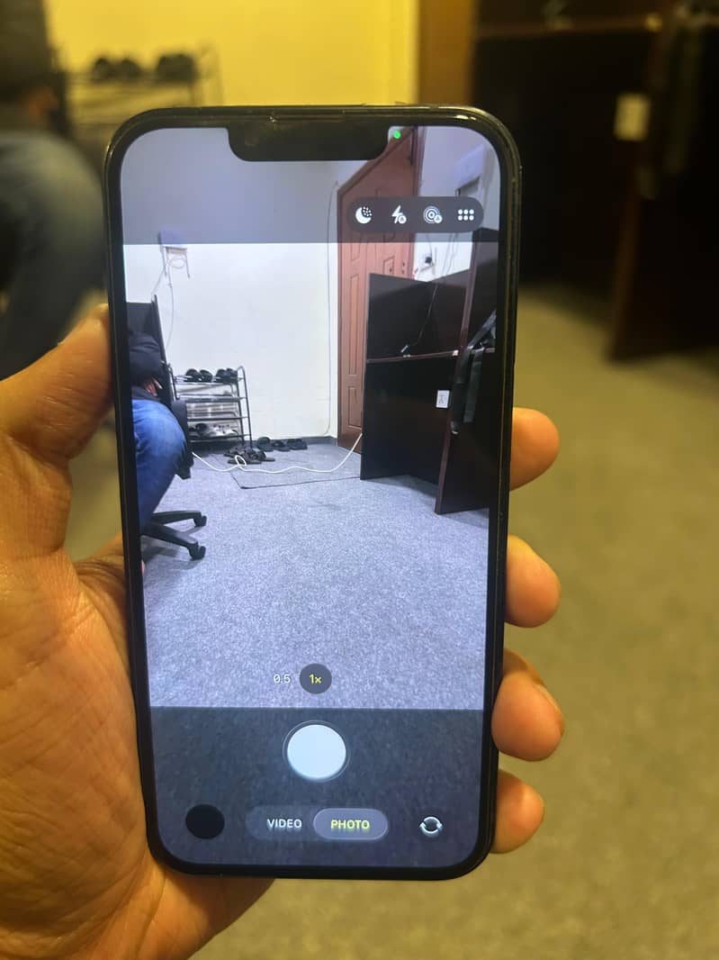 Apple iPhone 13 7