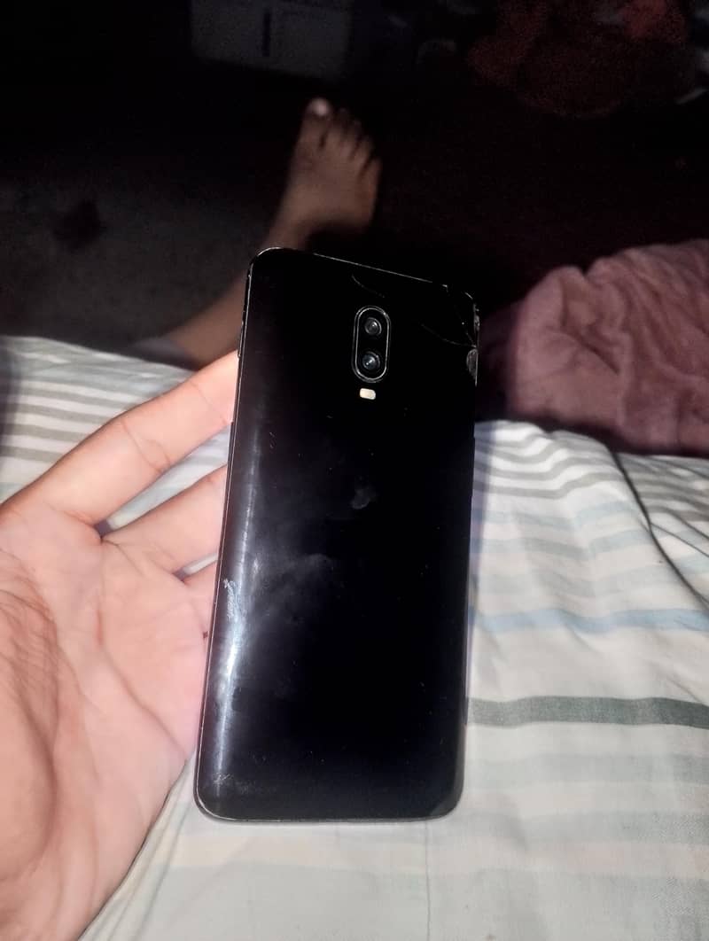 One Plus 6T 3