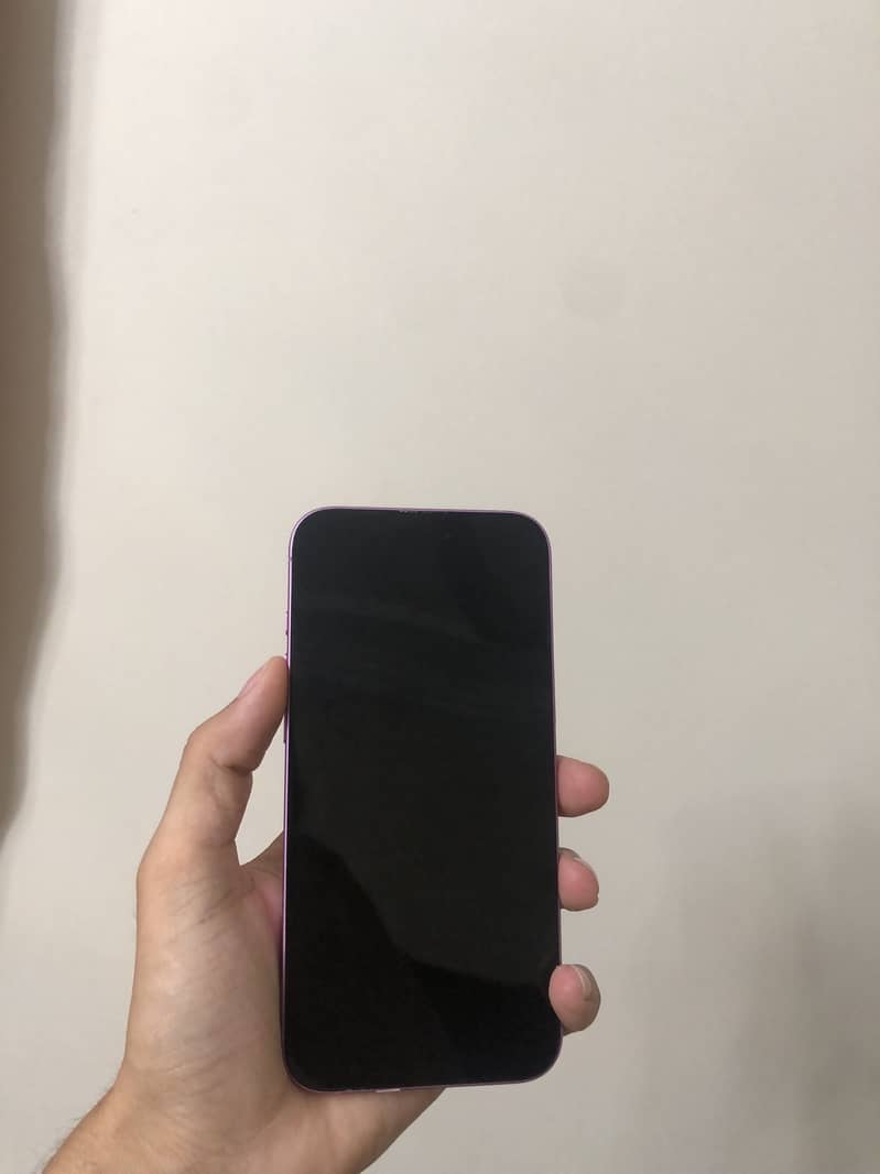 Apple iPhone 16 Plus 2