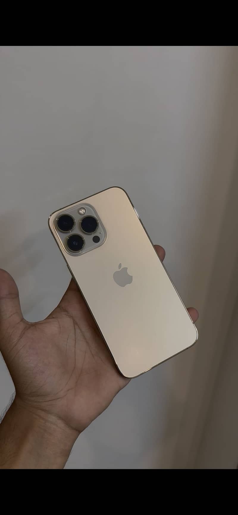 Apple iPhone 13 Pro 1