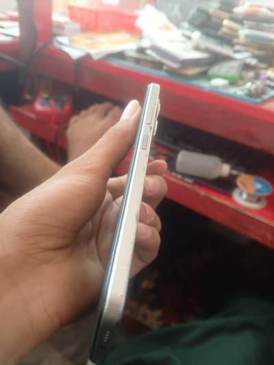 Infinix Hot 50i