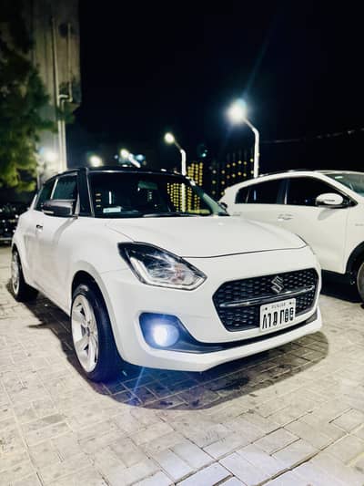 Suzuki Swift 2024 GLX vvt