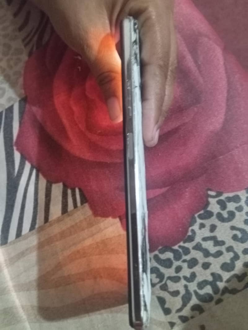 Tecno Camon 18 5