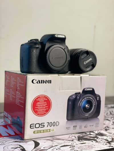 Canon 700D