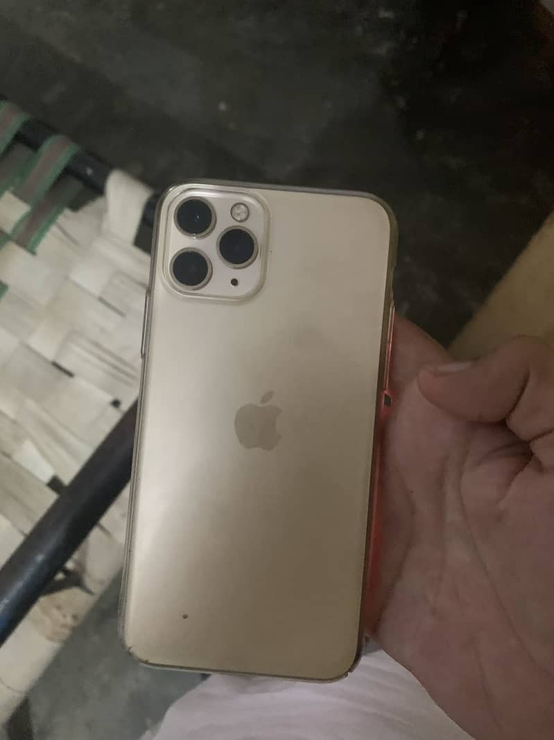 Apple iPhone 11 Pro 1