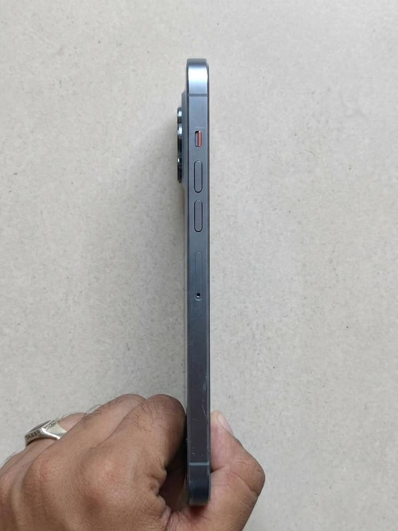 iphone 13 pro max 2