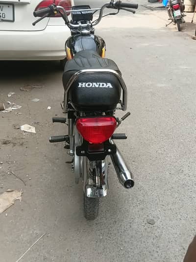 Honda CD 70 2026