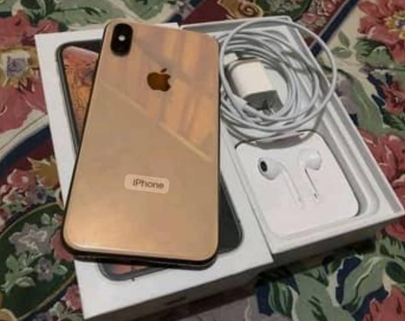 Apple iPhone XS Max 0