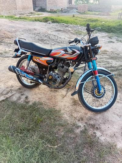 Honda CG125 lush conditions 03094826761 call only