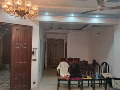 3 MARLA UPPER PORTION FOR RENT IN VENUS