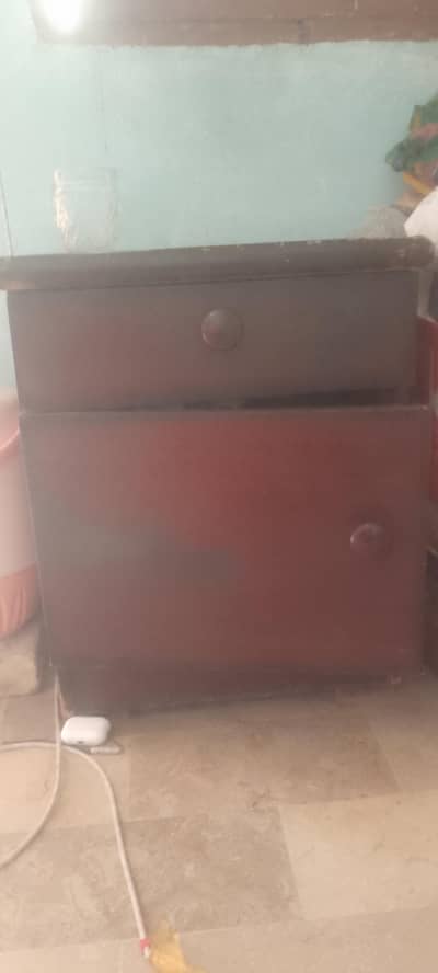 1 dressing table and 2 side table sale