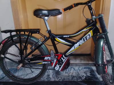 Apollo Kids/Boys Bicycle - Excellent Condition| Ready to ride