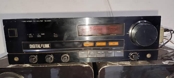 Digital vlink amplifier 4 channel