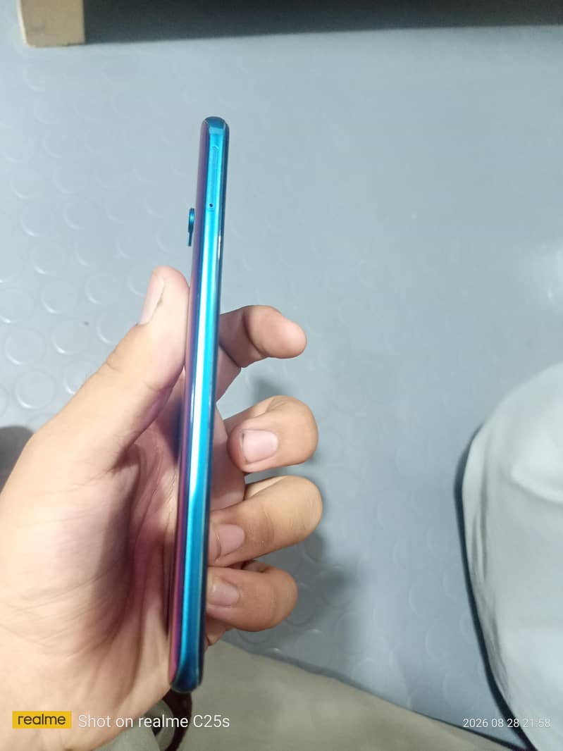 Honor 10 3
