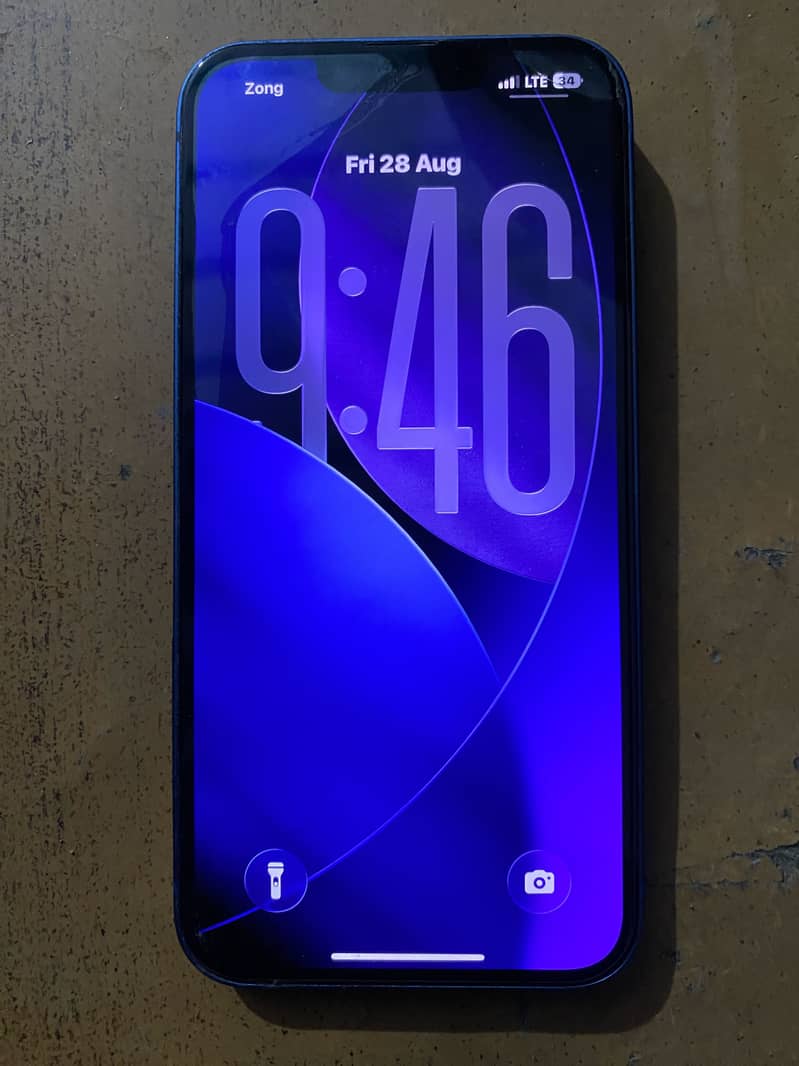 Apple iPhone 13 1