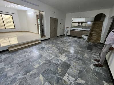 150FIT WIDE ROAD GROUND PLUS ONE USE HOUSE SECTOR Y