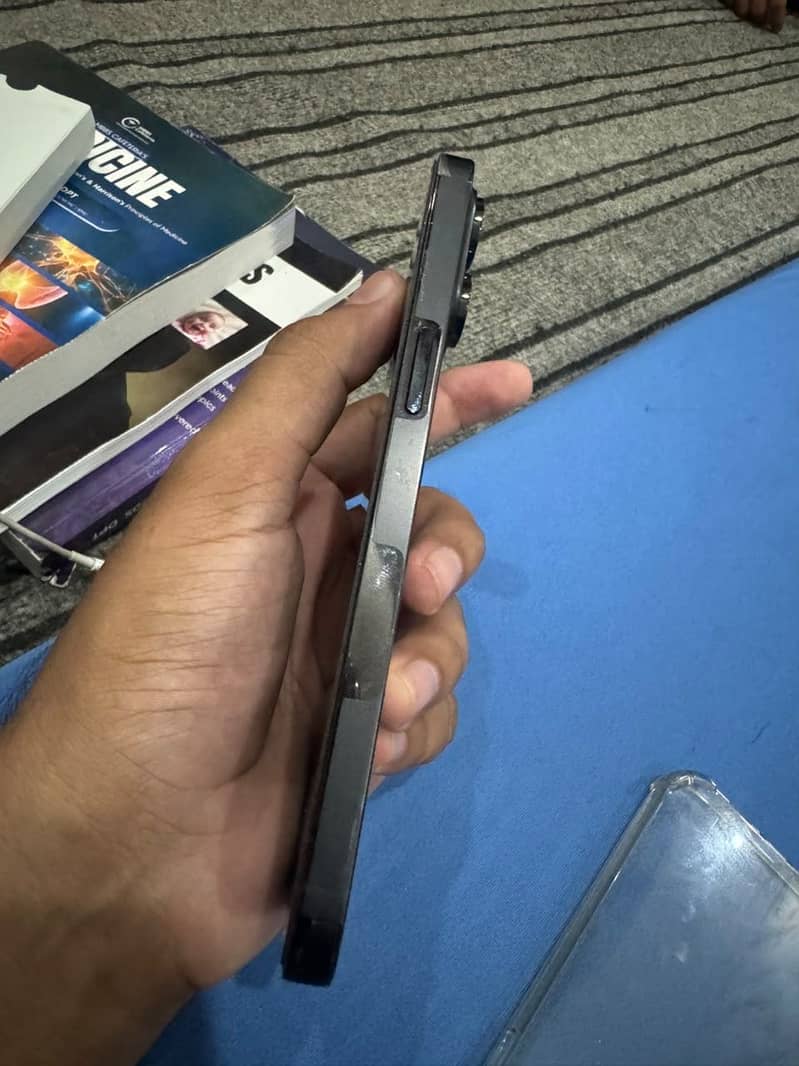 Apple iPhone 14 Pro Max 5