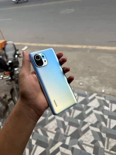 Xiaomi Mi 11 gaming phone