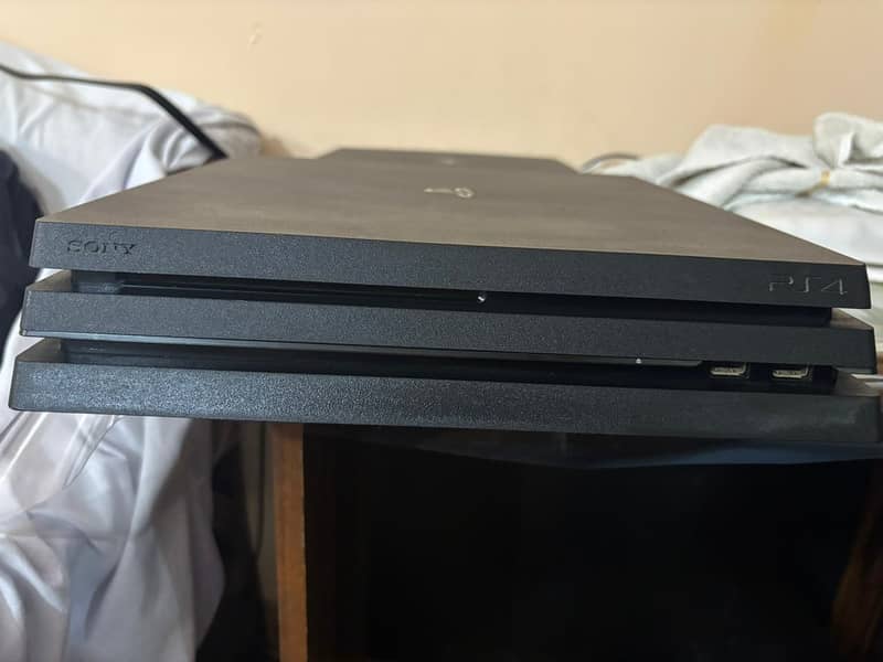 ps4 pro 1tb 1