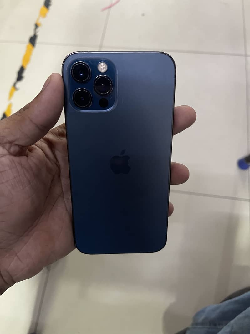 Apple iPhone 12 Pro 1