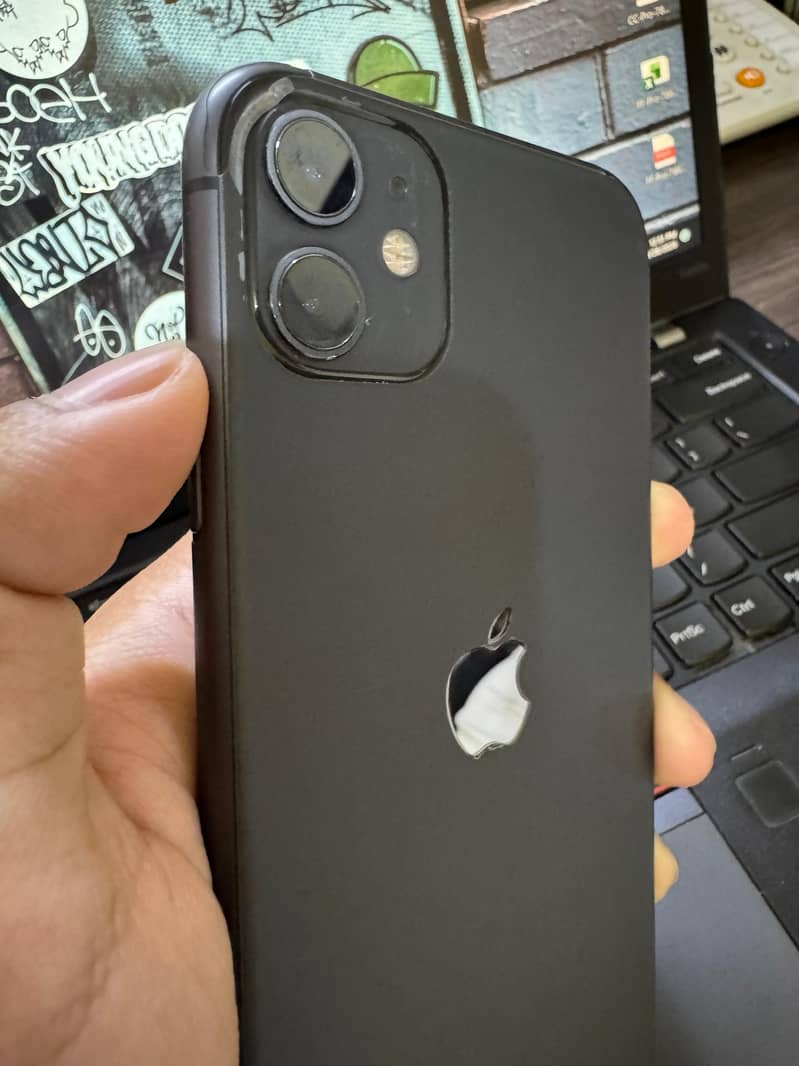Apple iPhone 11 7