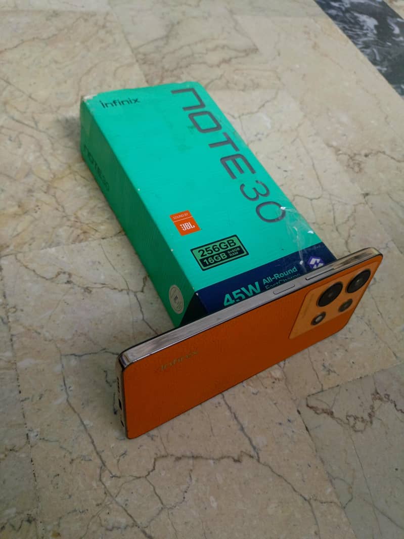 Infinix Note 30 0