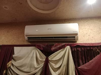 selling a used air conditioner, orient 1.5ton, purchased in 2017