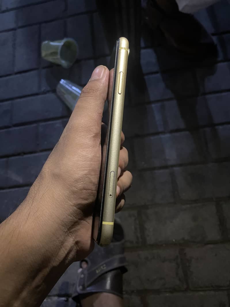 Apple iPhone XR jv 2