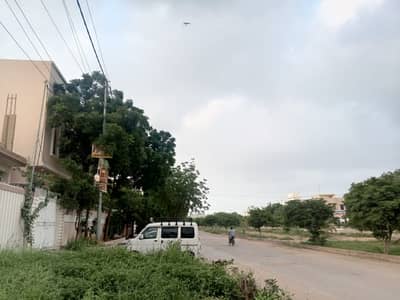 150FIT ROAD VIP LOCATION X 8 SECTOR Commercial Location Chance Deal House For Sale