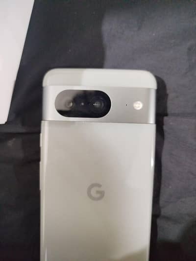 Google Pixel 8