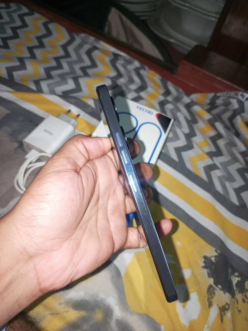 Tecno CAMON 20 6