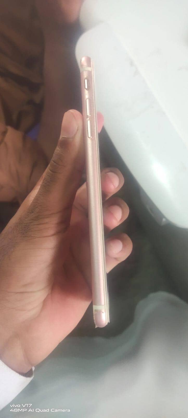 Apple iPhone 7 Plus 2