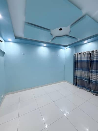 New Portion Rent 2 Bed dd Ground Floor Corner Westopen Park Facing Boundary Wall Society