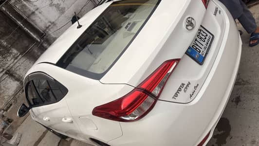 Yaris 2020 excellent condition