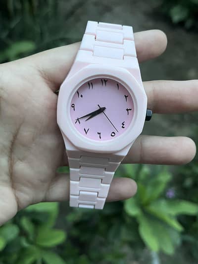Aura Women's Analog Watch – Premium Pink Dial