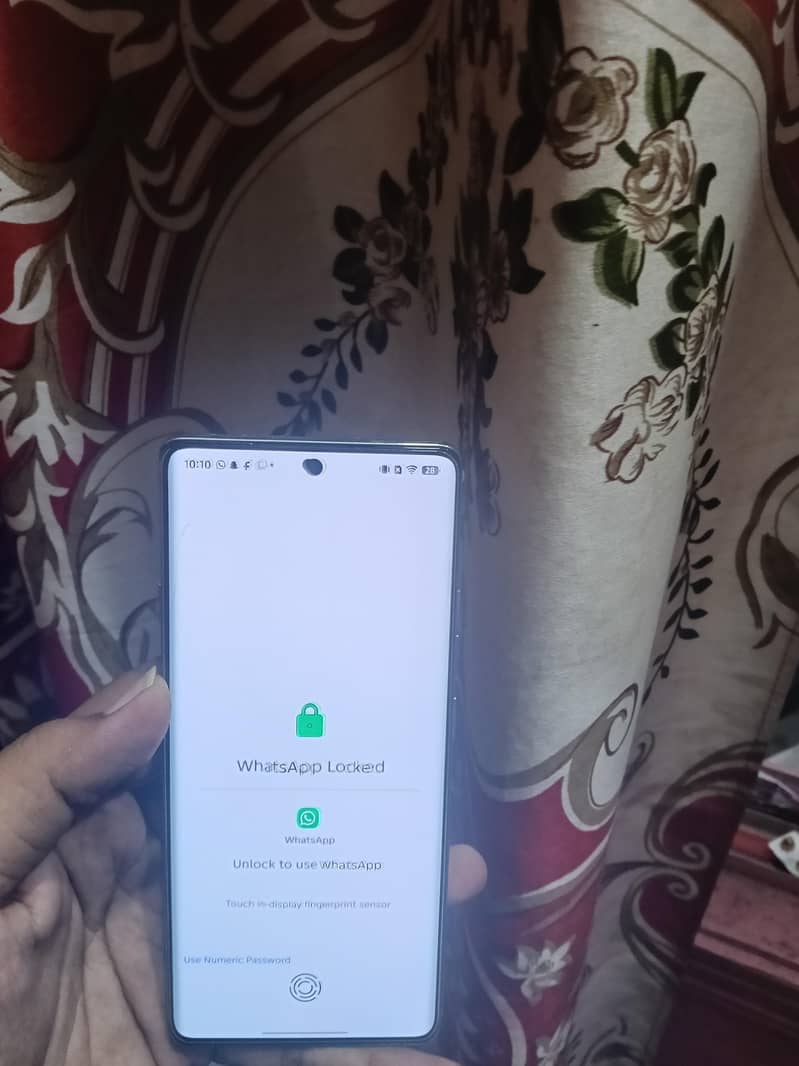 Tecno CAMON 40 Pro 3