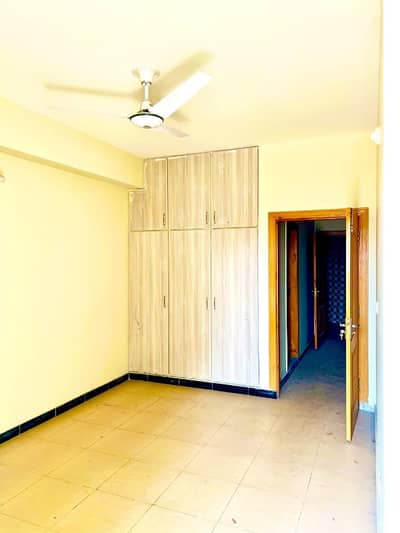 2 BED FLAT FOR SALE F-17 ISLAMABAD BANK LOAN POSSIBLE ALL FACILITY AVAILABLE CDA PPROVED SECTOR HAI