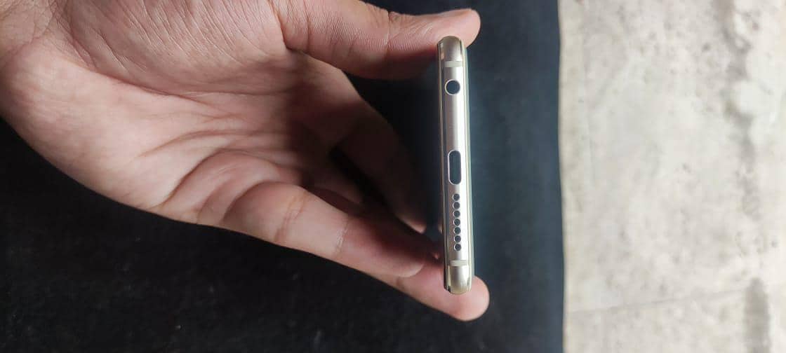 Huawei P8 4