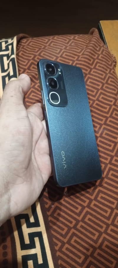 Vivo Y19S 6+6 128 10 by 10 condition 5500 Mah battery
