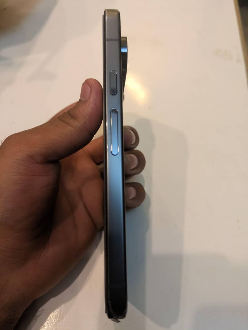 Google Pixel 9 Pro 3