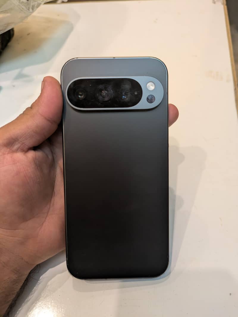 Google Pixel 9 Pro 4