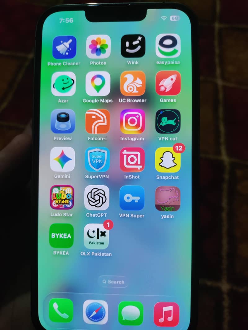 Apple iPhone 13 Pro 2