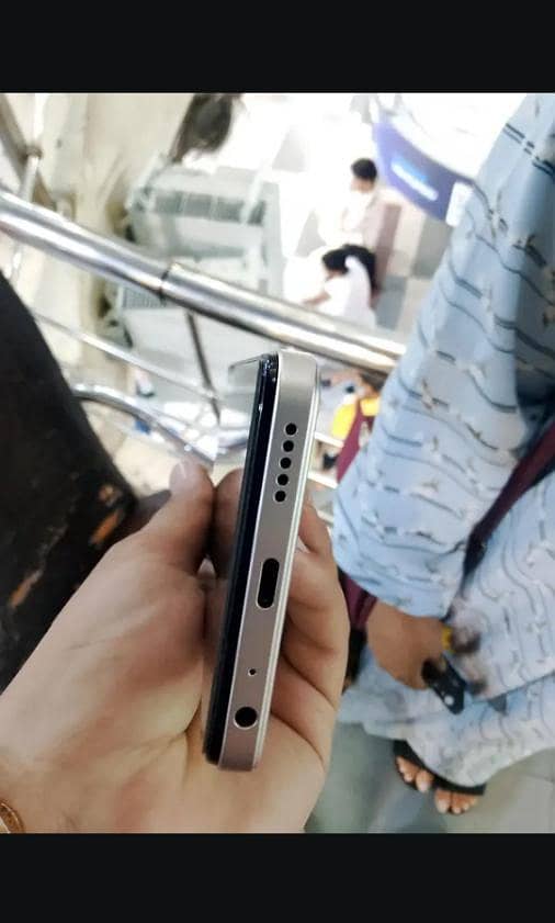 Itel A50C 4