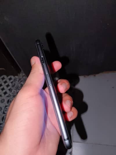Apple iPhone SE 2 factory unlock 64 gn